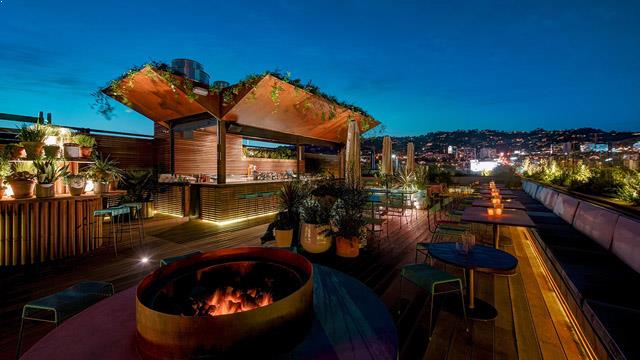 洛杉矶的L.P屋顶酒吧