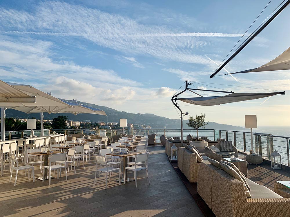 Hotel Mediterraneo & Vista Sky Bar Sorrento