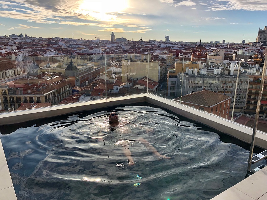 亲爱的马德里屋顶酒店