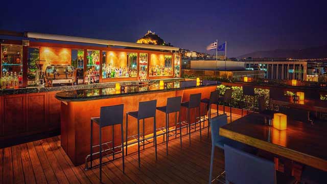 屋顶酒吧GB屋顶花园餐厅在雅典