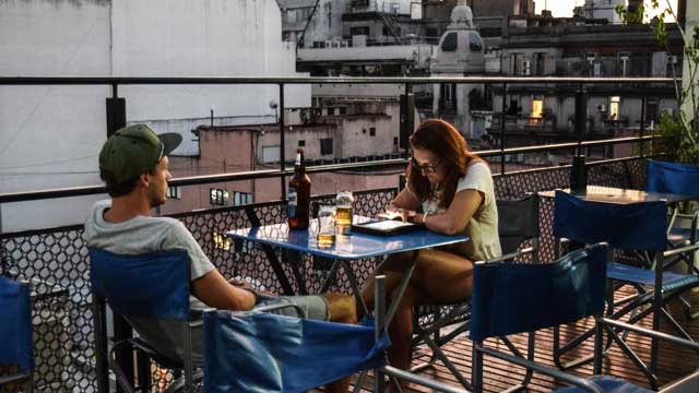 屋顶酒吧Portal del Sur Hostel旅馆屋顶酒吧在布宜诺斯艾利斯