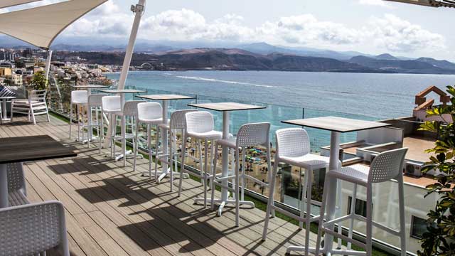 加那利群岛的Terraza Tamarán屋顶酒吧(大加那利岛)