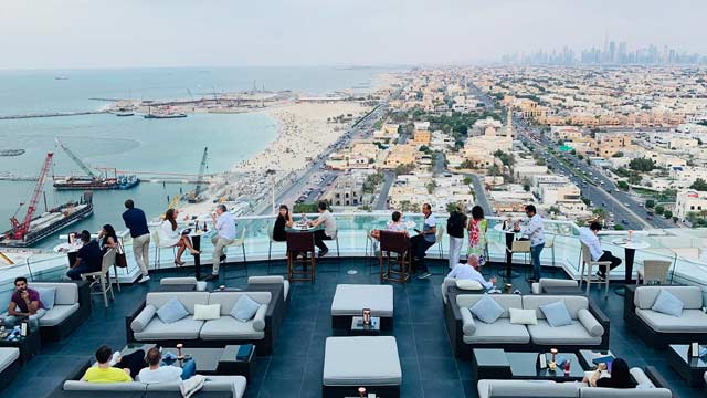 迪拜的屋顶酒吧