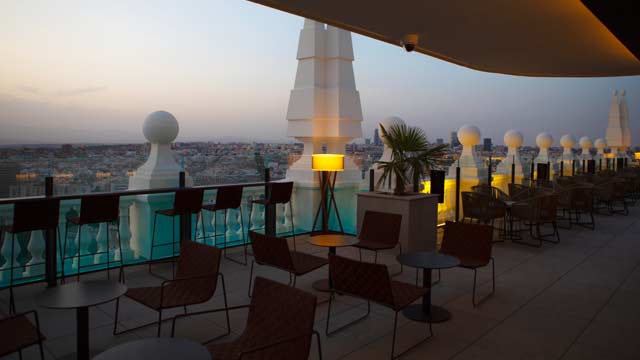 屋顶酒吧360º屋顶酒吧在马德里的亚美纳亚塞纳纳