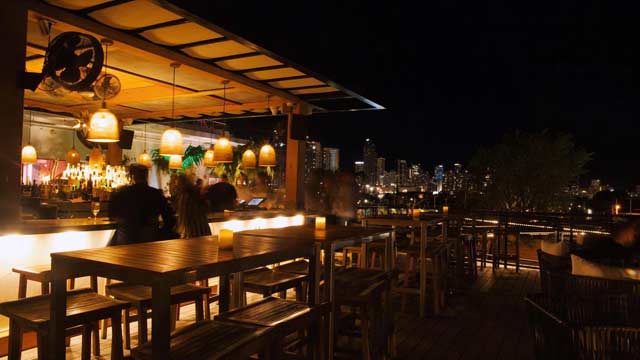 迈阿密的屋顶酒吧Astra