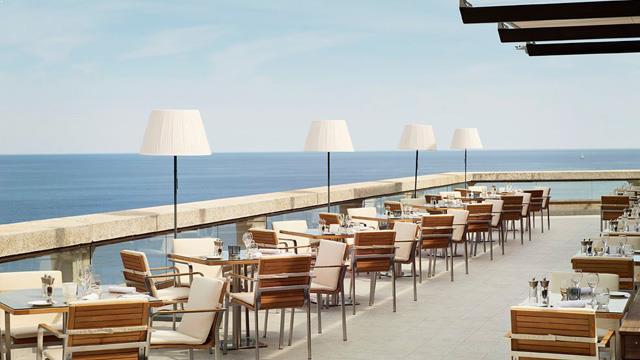 屋顶酒吧L'Horizon甲板，餐厅和香槟酒吧i摩纳哥