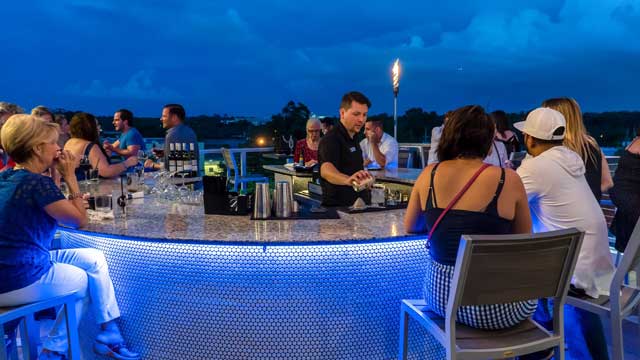 奥兰多的屋顶酒吧M Lounge