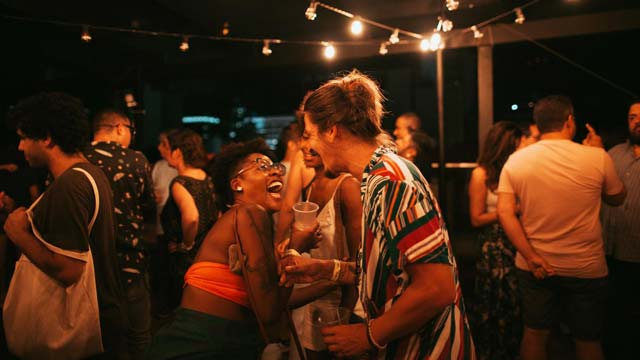 里约热内卢里约热内卢的屋顶酒吧Selina Lapa里约热内卢