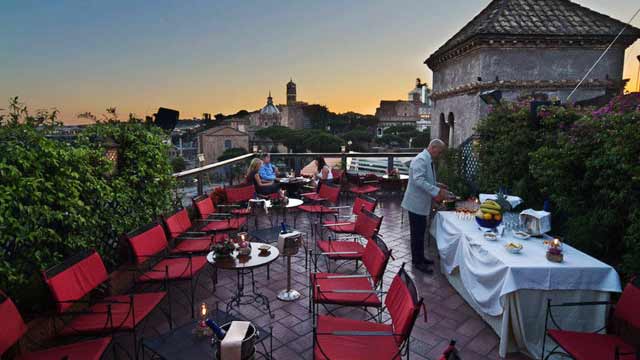 屋顶酒吧酒店论坛在罗马屋顶