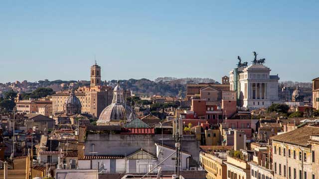 罗马Monti View设计的屋顶酒吧Tiziano Terrace