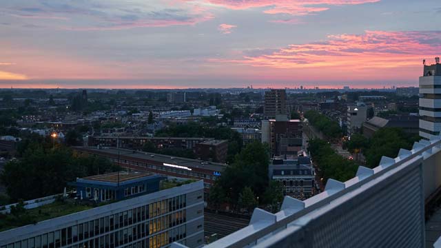 鹿特丹的屋顶酒吧Fontein Rooftop