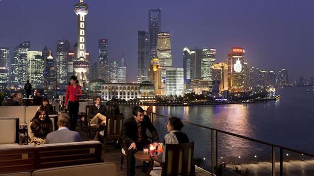 上海半岛酒店的屋顶酒吧，Sir Ellys Restaurant