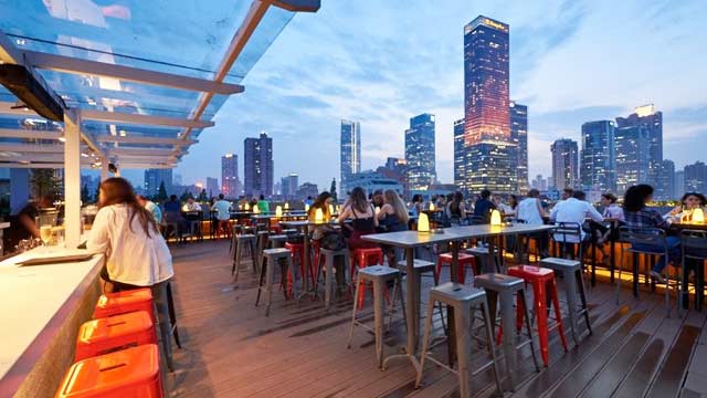 上海的屋顶酒吧卡特尔