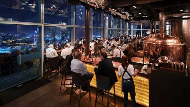 新加坡33层屋顶酒吧