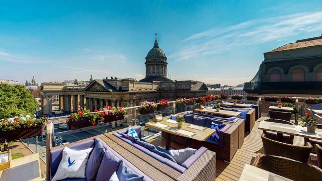圣彼得堡的屋顶酒吧Terrassa