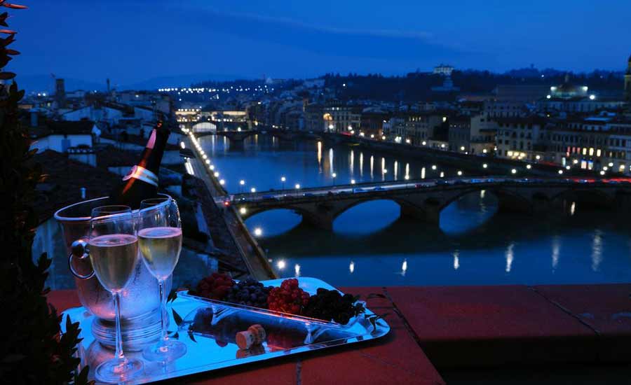 浪漫屋顶餐厅 -  SE•STO在Arno上
